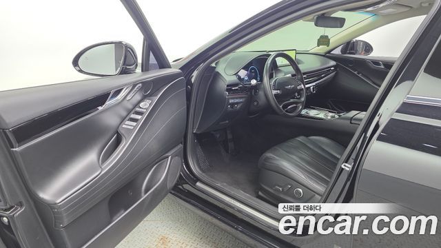 Genesis G80 2022 — photo 13