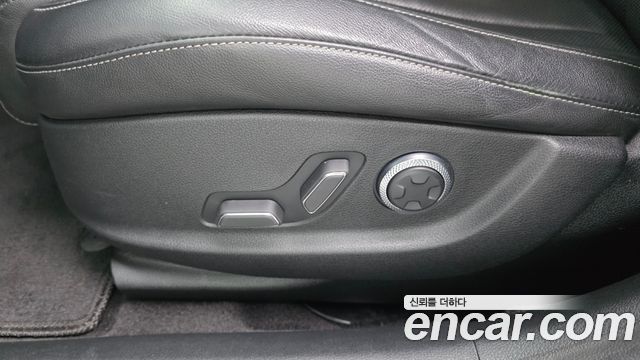 Genesis G80 2022 — photo 34