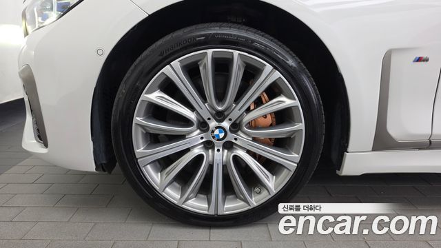BMW 7-Series 2016 — photo 5