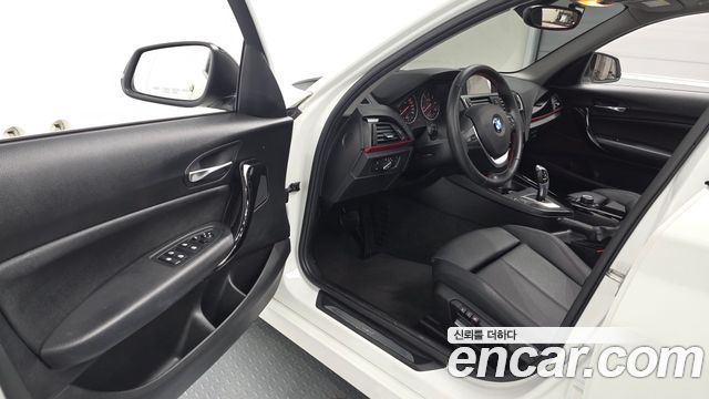 BMW 1-Series 2017 — photo 13