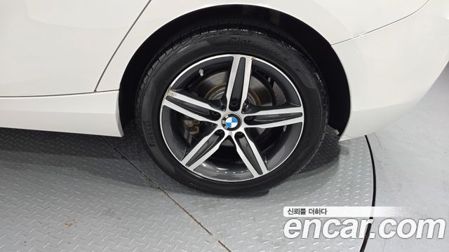 BMW 1-Series 2017 — photo 7