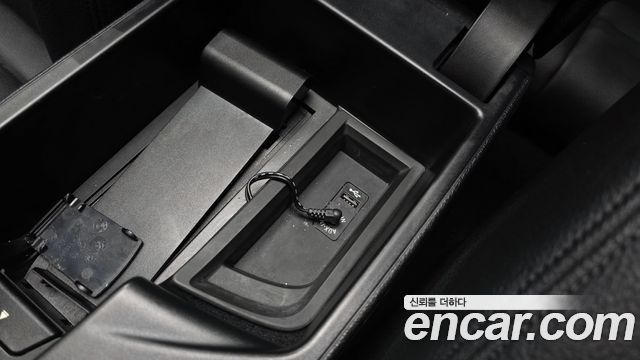 BMW 1-Series 2017 — photo 28