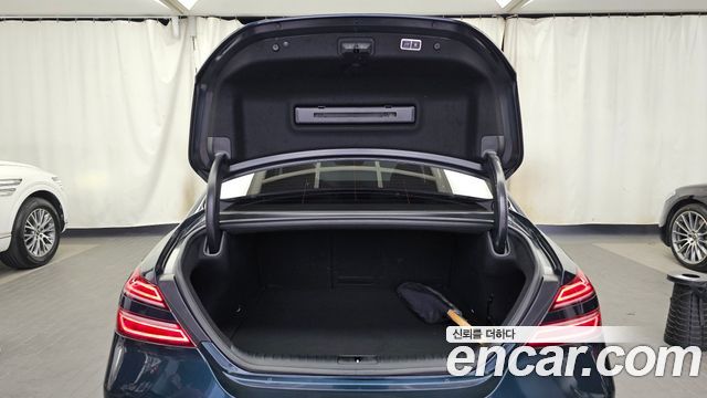 Genesis G70 2022 — photo 26