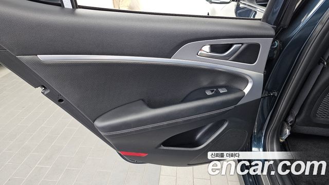 Genesis G70 2022 — photo 15