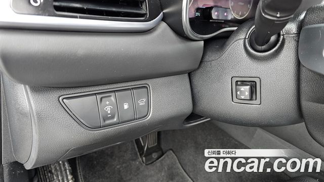 Genesis G70 2022 — photo 30