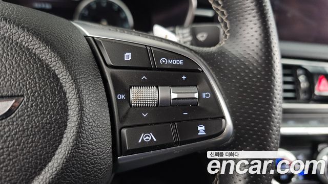 Genesis G70 2022 — photo 33