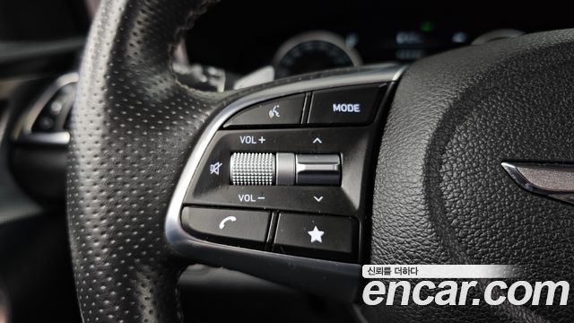 Genesis G70 2022 — photo 34