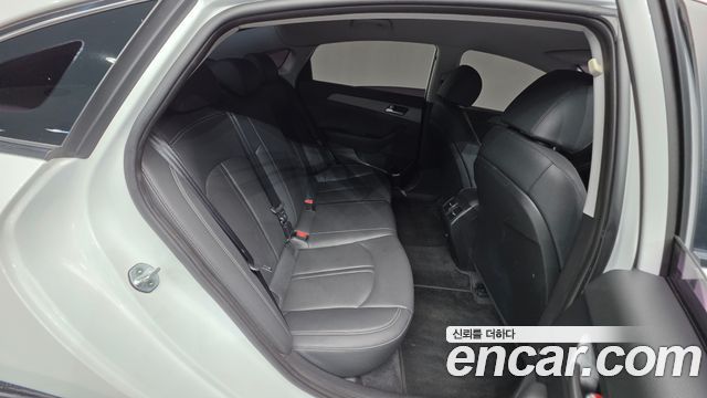 Hyundai Sonata 2019 — photo 24