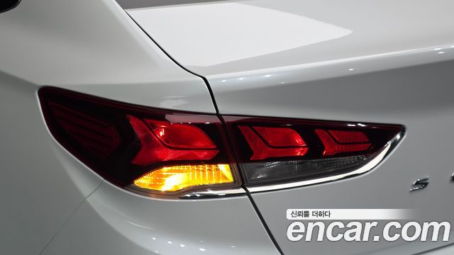 Hyundai Sonata 2019 — photo 9