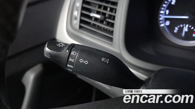 Hyundai Sonata 2019 — photo 30