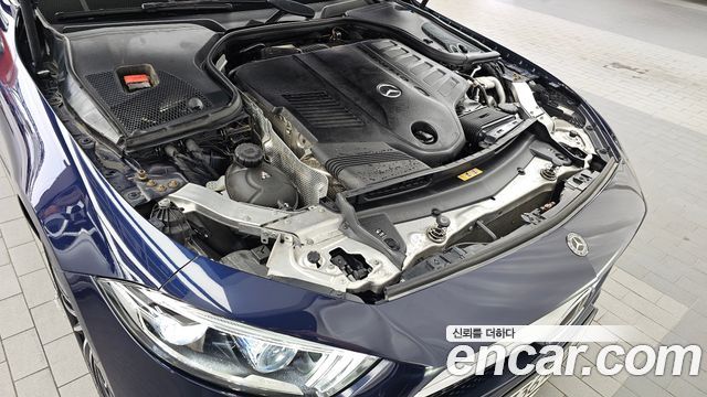Mercedes-Benz CLS-Class 2021 — photo 6