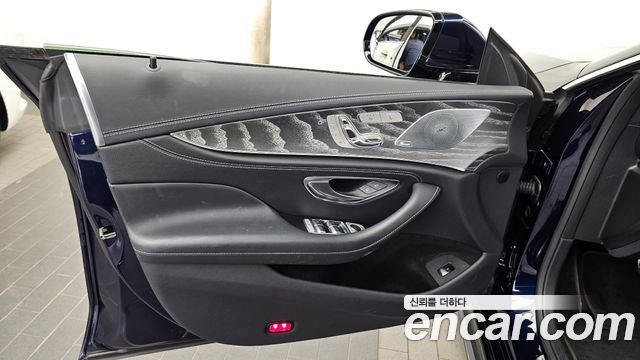 Mercedes-Benz CLS-Class 2021 — photo 14