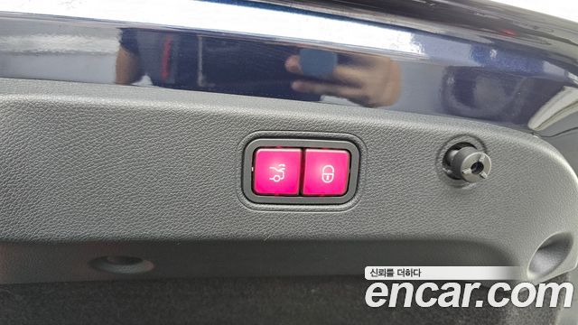 Mercedes-Benz CLS-Class 2021 — photo 27