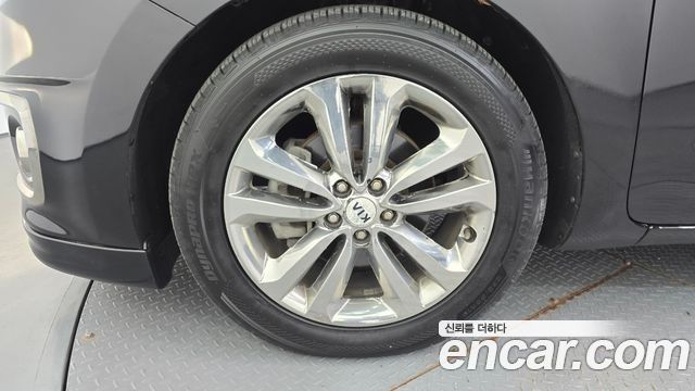 Kia Canival 2016 — photo 5