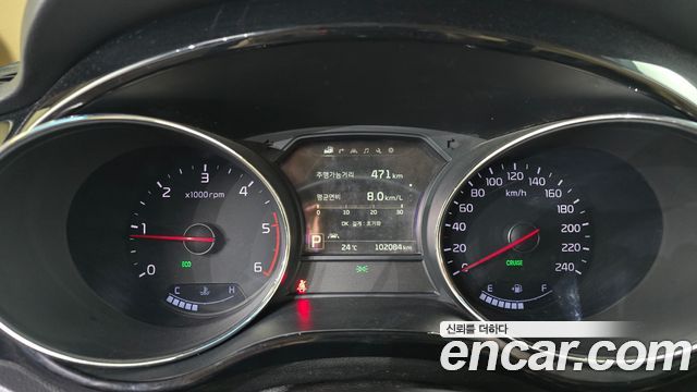 Kia Canival 2016 — photo 8