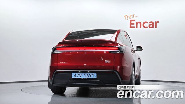 Tesla Model Y 2025 — photo 4