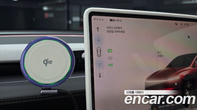 Tesla Model Y 2025 — photo 12