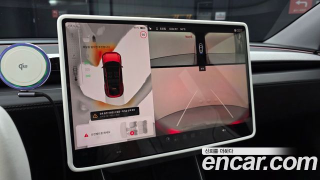 Tesla Model Y 2025 — photo 21