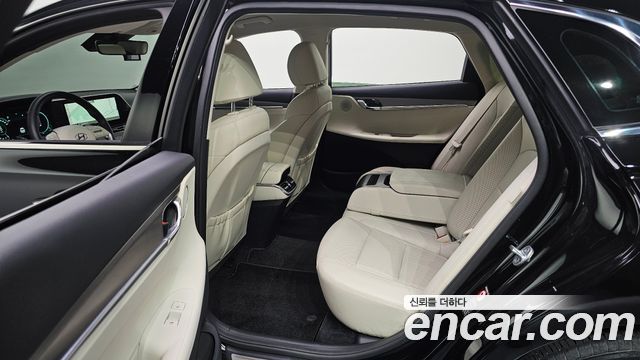 Hyundai Grandeur 2022 — photo 18