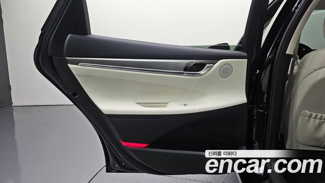 Hyundai Grandeur 2022 — photo 15