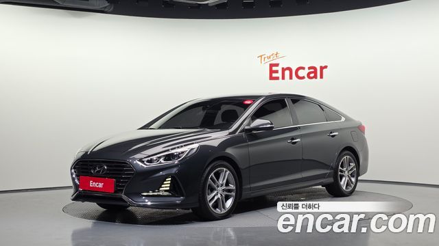 Hyundai Sonata 2018 — photo 1