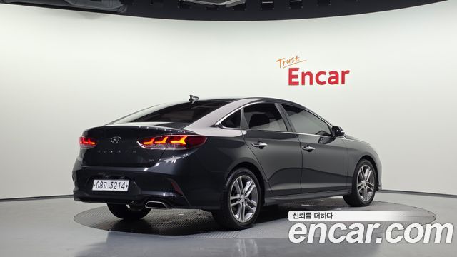 Hyundai Sonata 2018 — photo 2