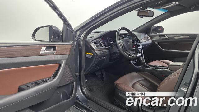 Hyundai Sonata 2018 — photo 13