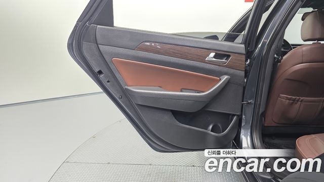 Hyundai Sonata 2018 — photo 15