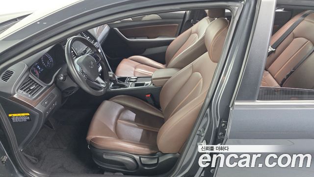 Hyundai Sonata 2018 — photo 30