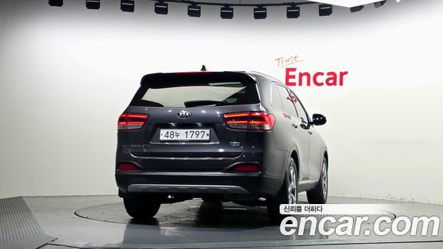 Kia Sorento 2015 — photo 4