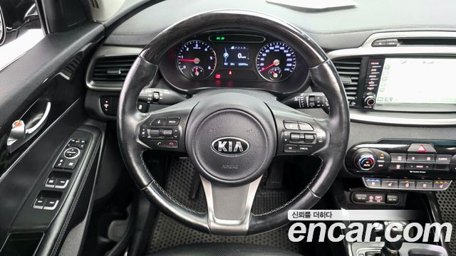 Kia Sorento 2015 — photo 19