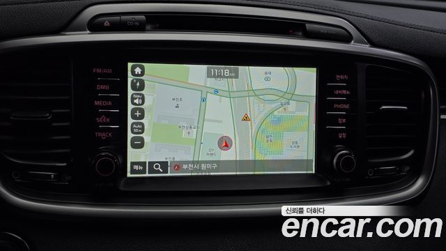 Kia Sorento 2015 — photo 28