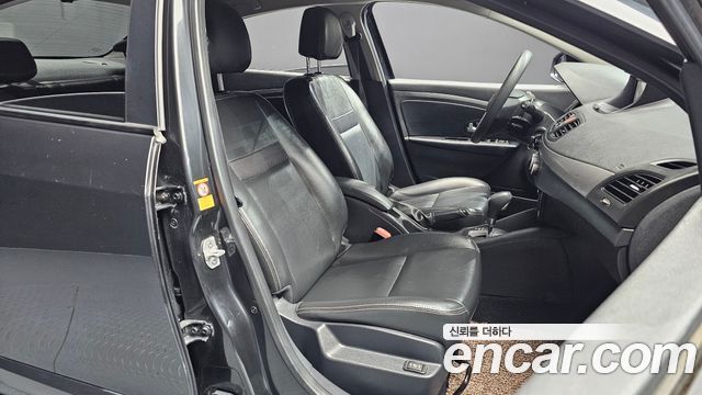 Renault Korea SM3 2015 — photo 16