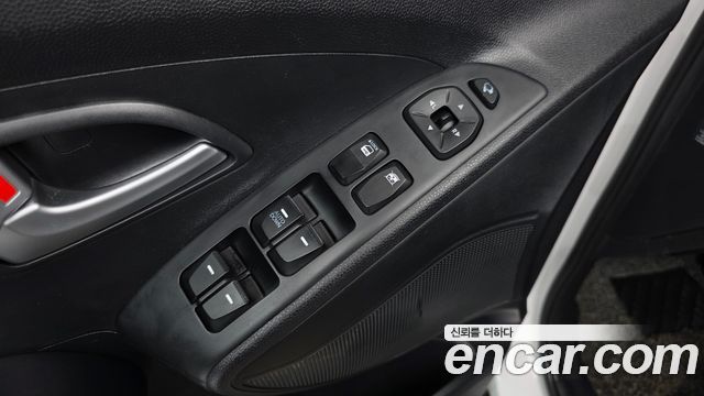 Hyundai Tucson 2015 — photo 17