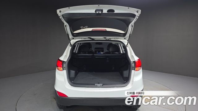 Hyundai Tucson 2015 — photo 25