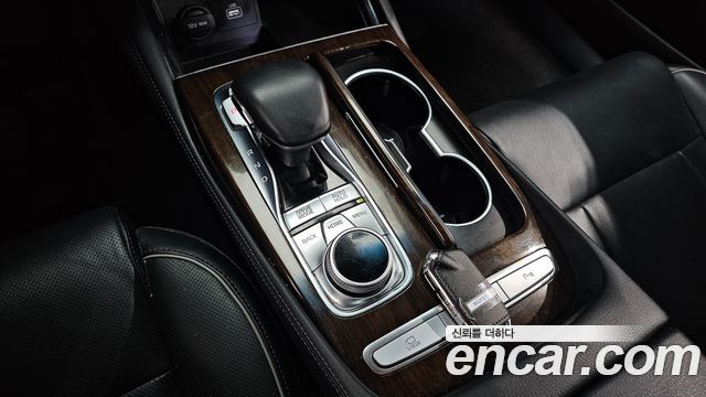 Kia K9 2021 — photo 12