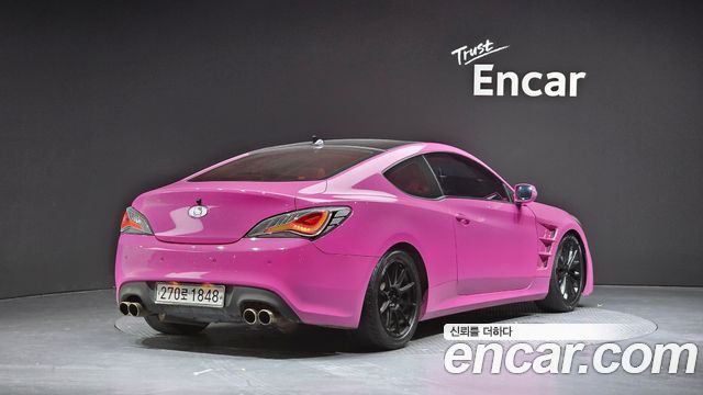 Hyundai Genesis 2009 — photo 2