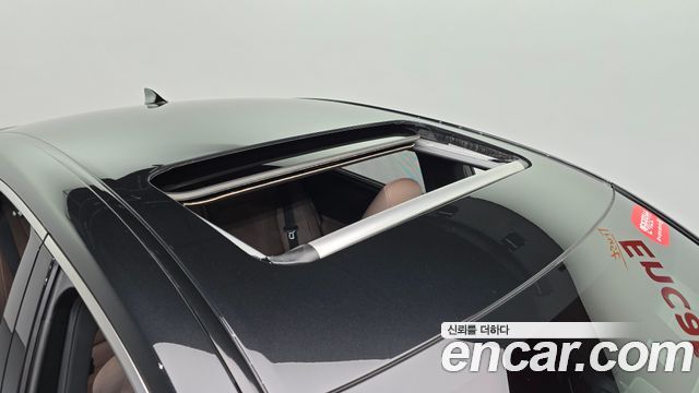 Lexus ES 2025 — photo 28