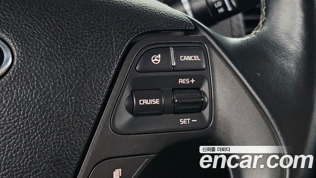 Kia K3 2014 — photo 18
