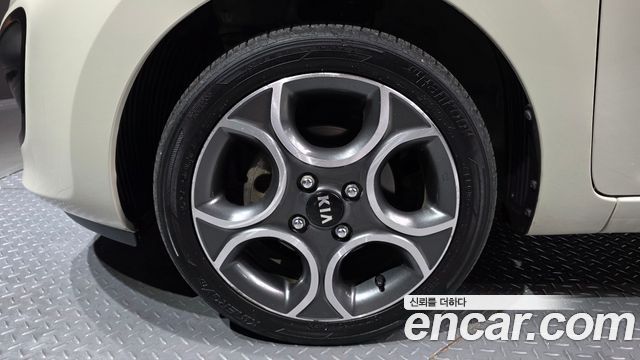 Kia morning 2013 — photo 5