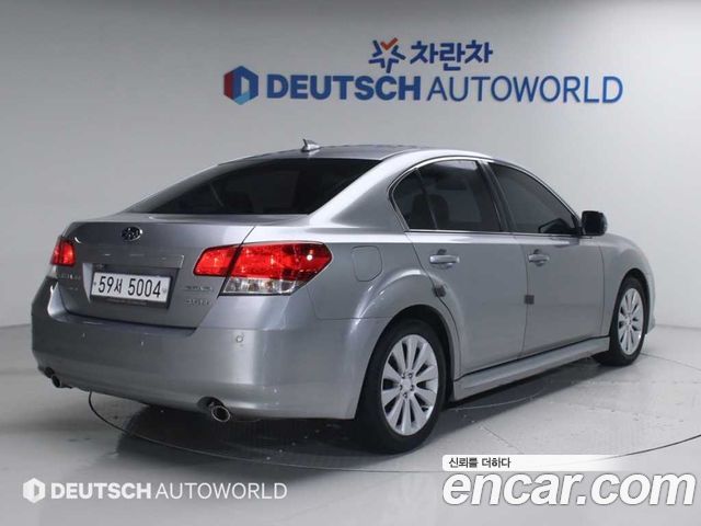 Subaru Legacy 2010 — photo 2