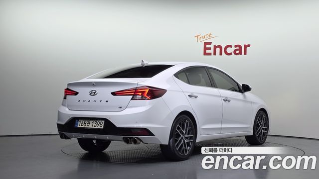 Hyundai AVANTE 2019 — photo 2