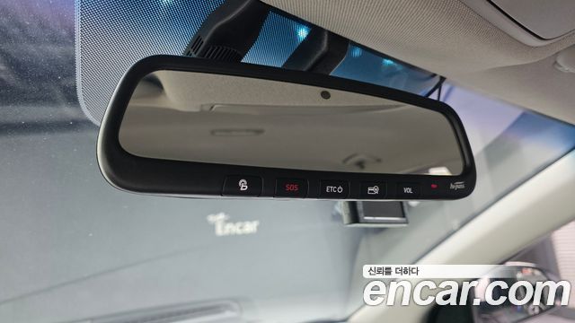 Hyundai AVANTE 2019 — photo 25