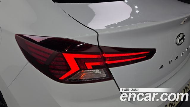 Hyundai AVANTE 2019 — photo 9