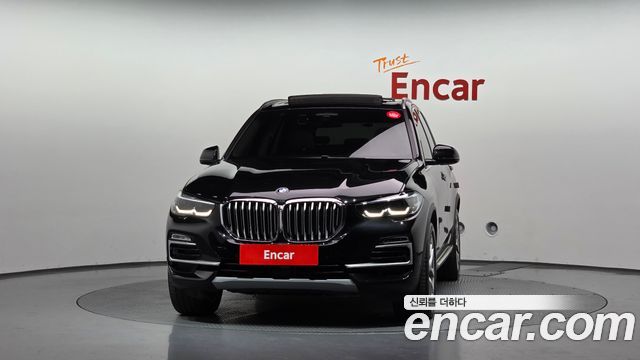 BMW X5 2021 — photo 3