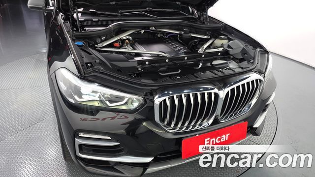 BMW X5 2021 — photo 6