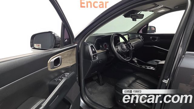 Kia Sorento 2023 — photo 13