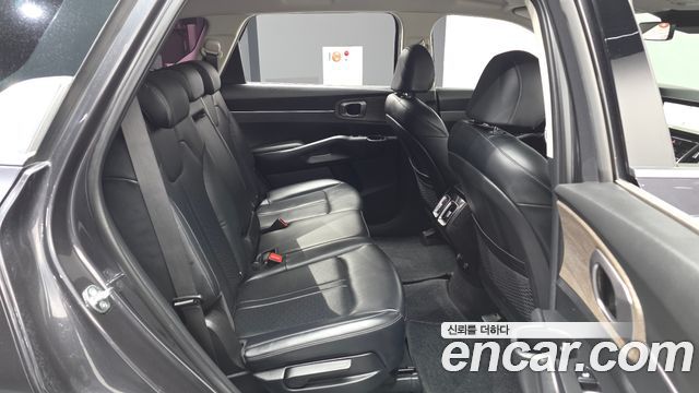 Kia Sorento 2023 — photo 18