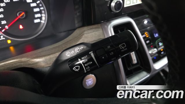 Kia Sorento 2023 — photo 31