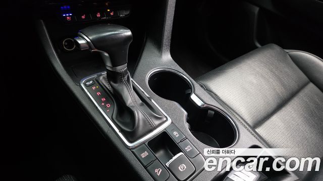 Kia Sportage 2016 — photo 12
